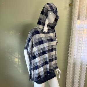 Truehitt Plaid Knit Hoodie Poncho – XS/S – Made in USA